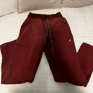 FIGS Yola high waisted 2.0- petite skinny scrub pants, dark cherry